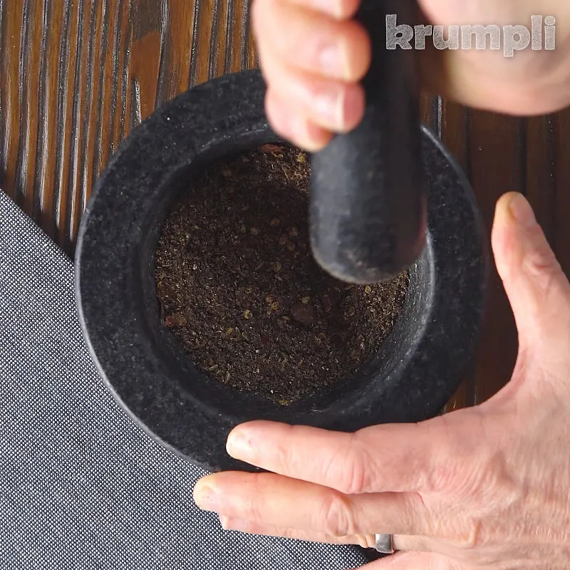 Oxtail Curry process shot 10 of 12