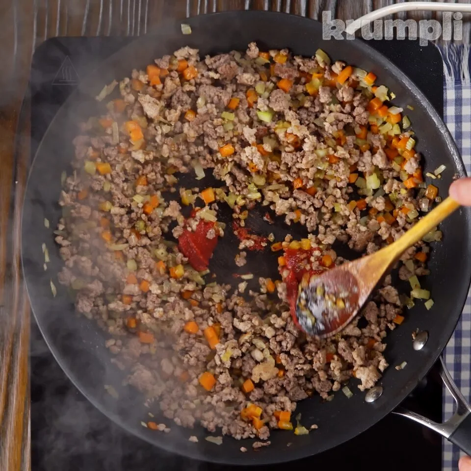 Pasta al Forno process shots 5 of 14