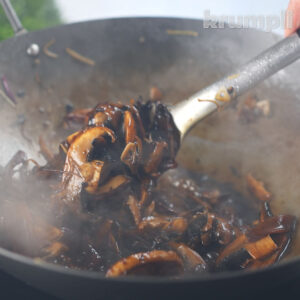 Teriyaki Mushrooms process shot 5 of 6