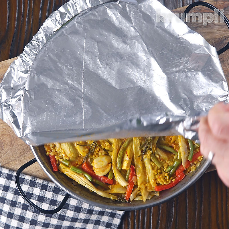 Vegetarian Paella process shot 9 of 9