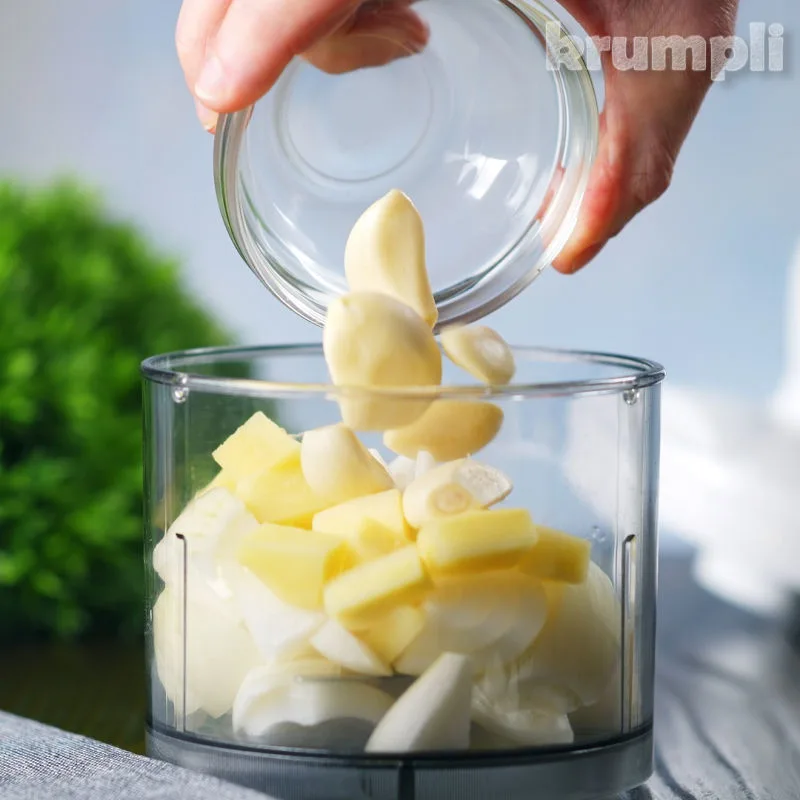 Chicken Dopiaza process shot 4 of 12