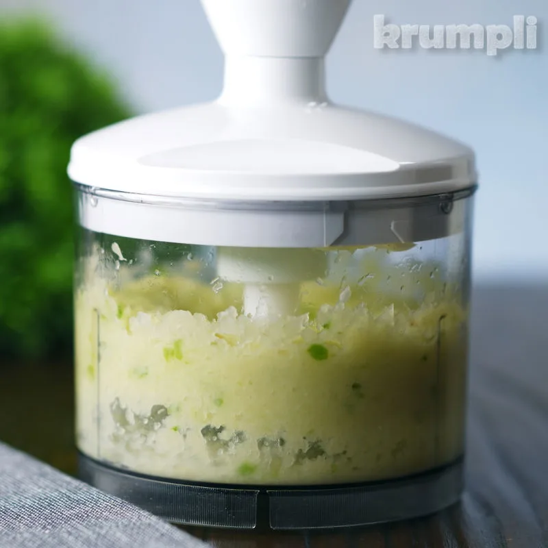 Chicken Dopiaza process shot 5 of 12