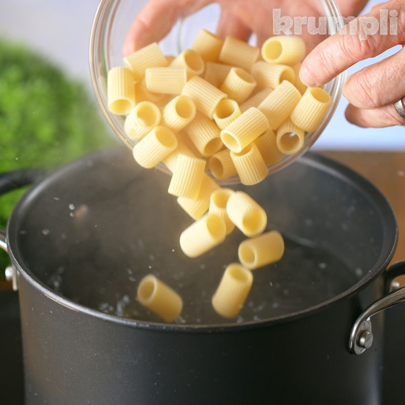 Pork Mince Pasta process shot 5 of 7
