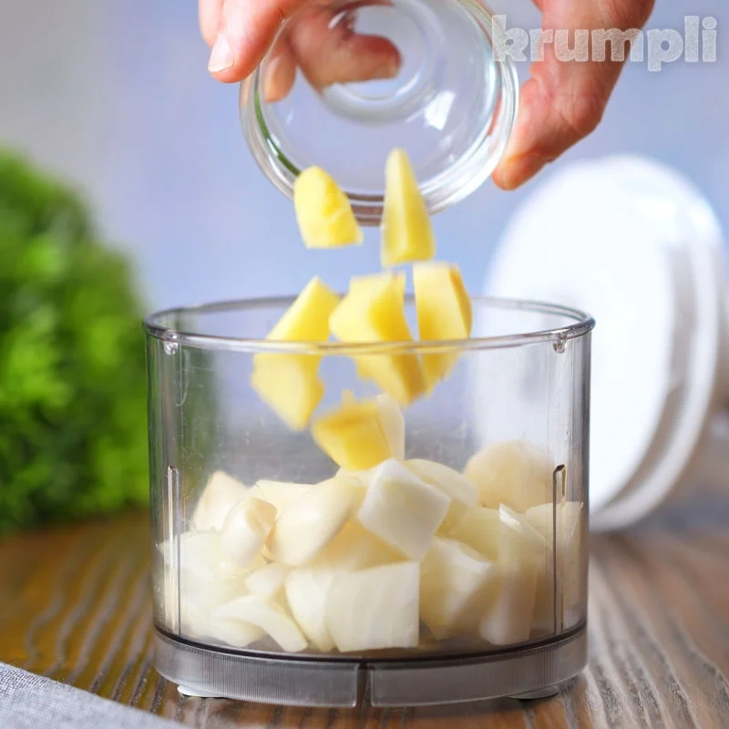 Pork Vindaloo process shot 3 of 10