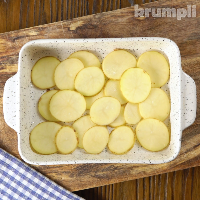 Sausage Hotpot process shot 7 of 10