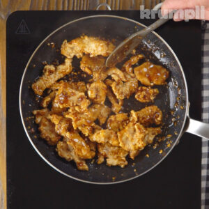 Sesame Chicken process shot 9 of 11
