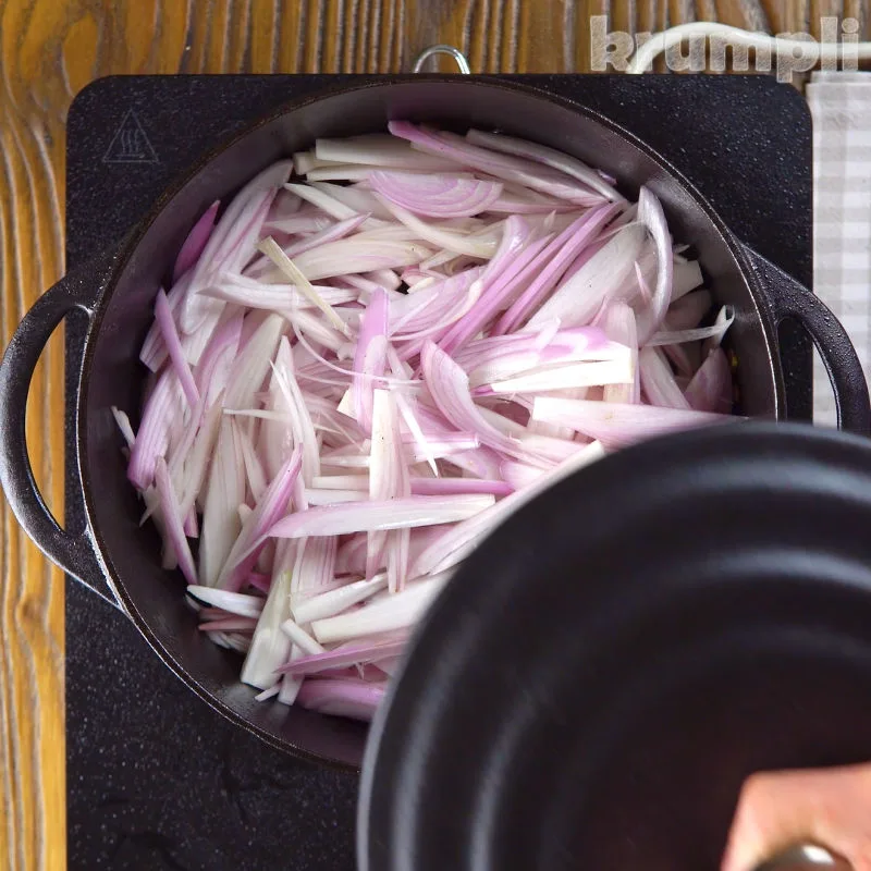 Pasta Genovese process shot 5 of 10