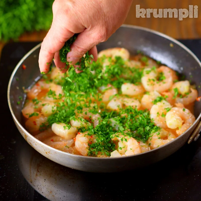 Camarao à Guilho process shot 5 of 5