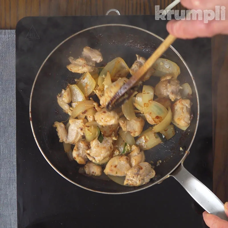 Chicken and Mushroom Curry Process Shot 2 of 7