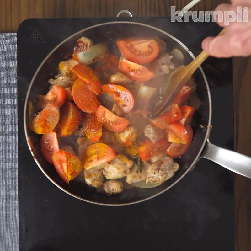 Chicken and Mushroom Curry Process Shot 4 of 7