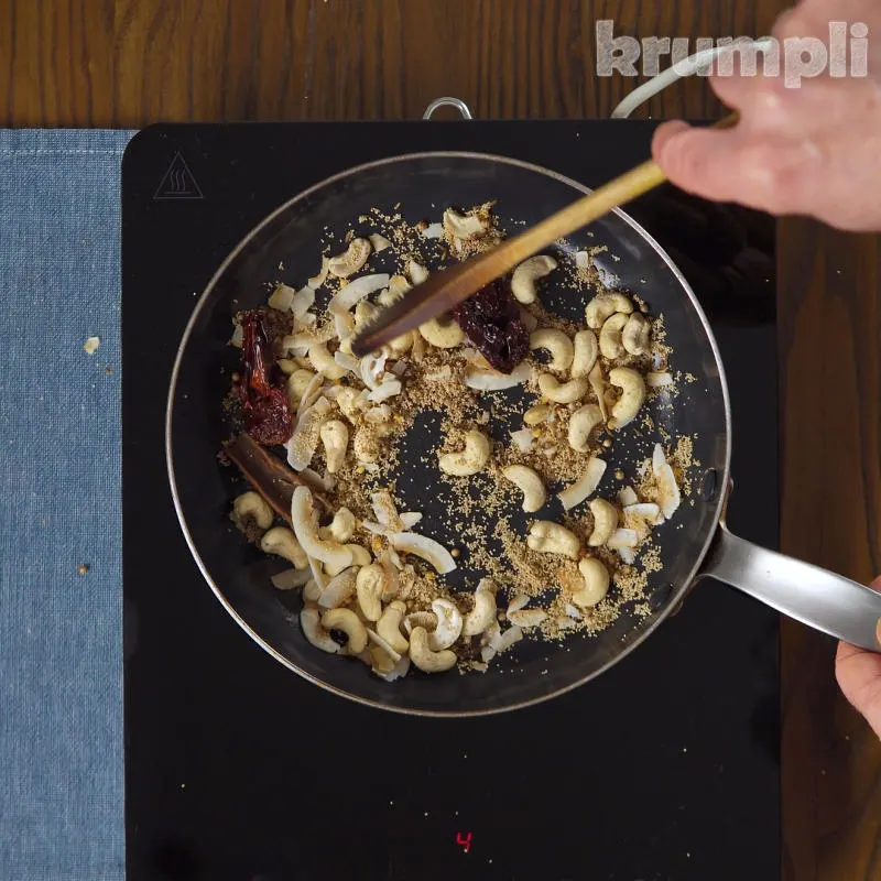 Andhra Chicken Curry Process shot 2 of 9