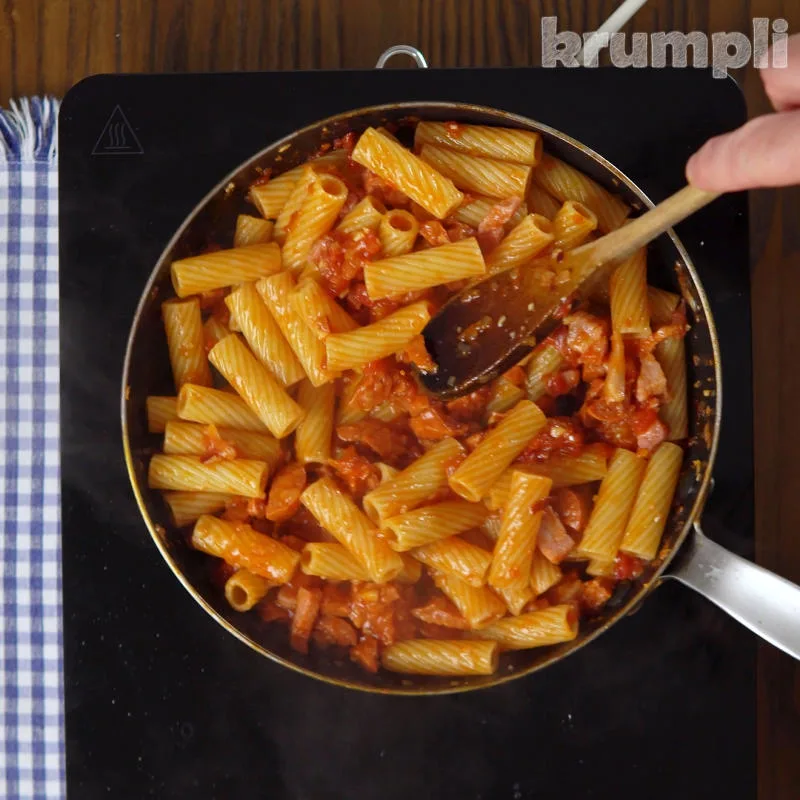 Chorizo and Bacon Pasta process shot 5 of 5