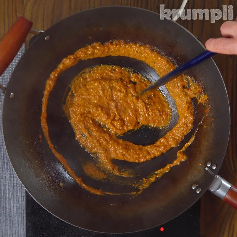 Shahi Paneer Process Shot 12 of 15