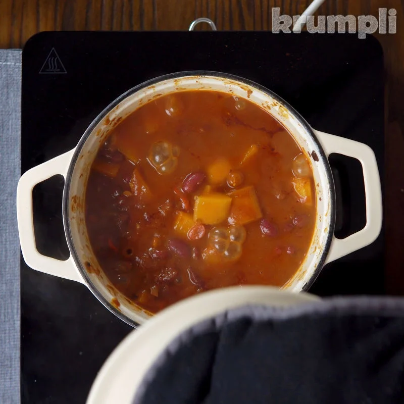Butternut Squash Chilli Process shot 5 of 5
