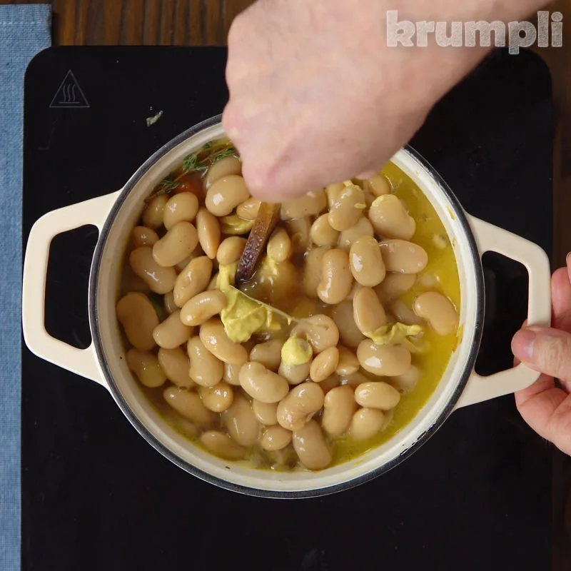 Chicken and Butterbean Stew Process shot 4 of 5