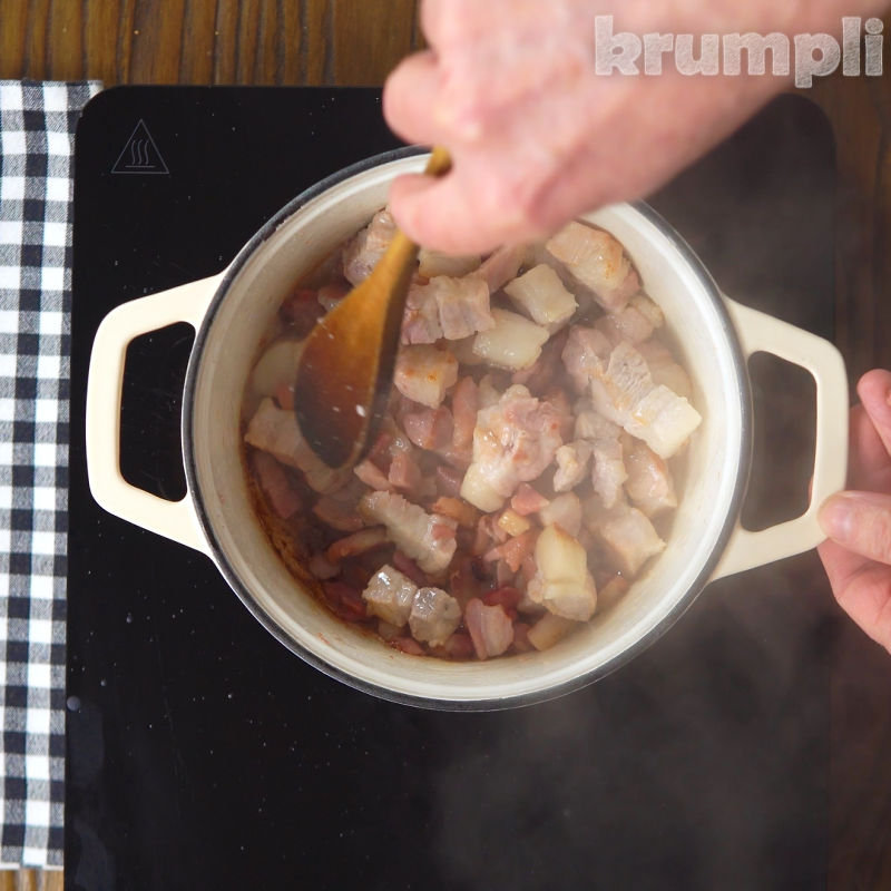 Szekelykaposzta Process shot 1 of 6