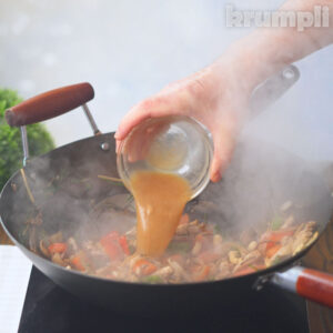 Thai Cashew Chicken Process Shot 5 of 6