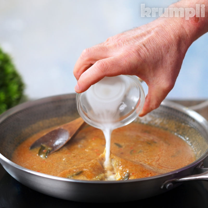 Curry Fish Balls Process Shot 4 of 5