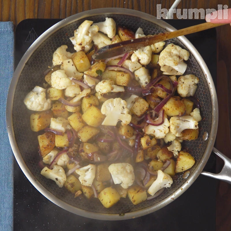 Aloo Gobi Matar Process shot 3 of 5
