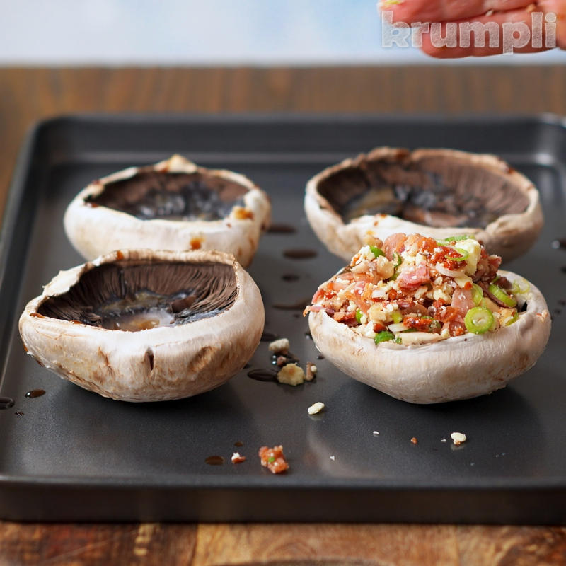 Bacon Stuffed Mushrooms Process Shot 4 of 5