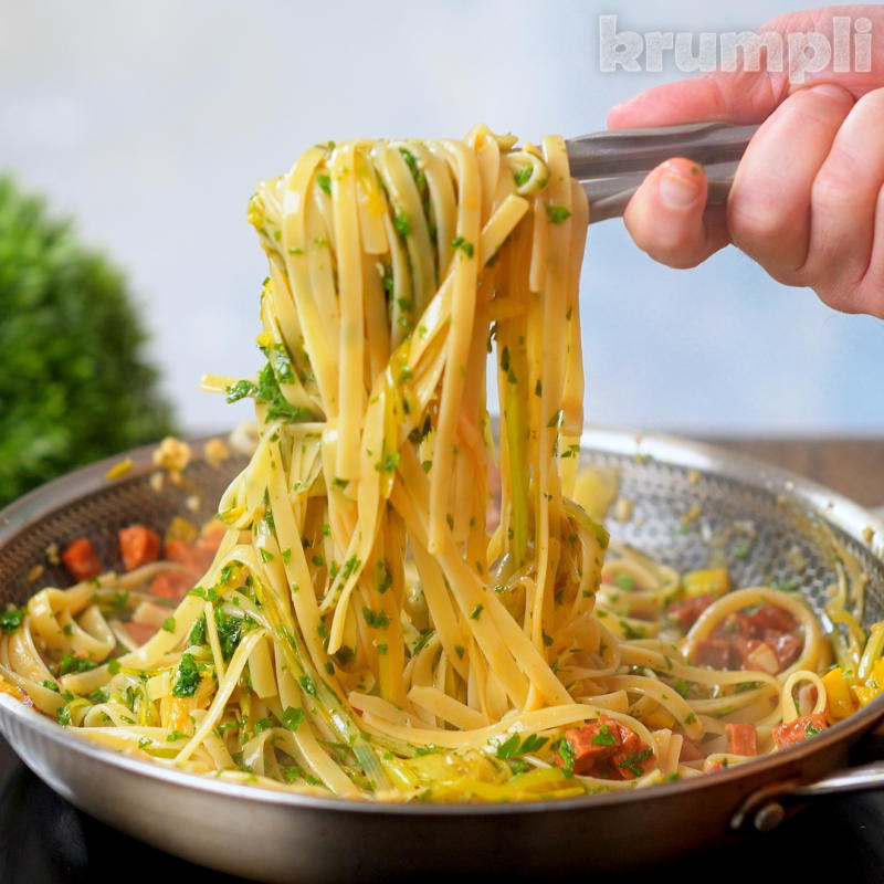 Chorizo and Leek Pasta Process Shot 6 of 6