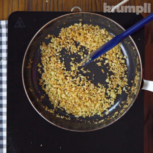 Smoked Mackerel Pasta Process shot 2 of 7