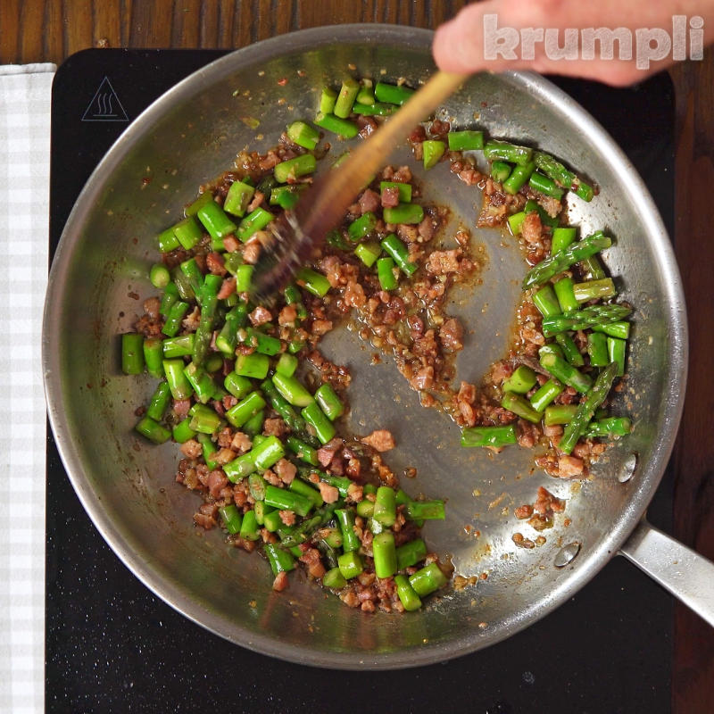 Bacon and Asparagus Pasta Process Shot 5 of 6
