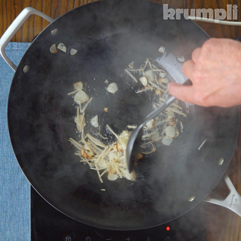 Szechuan Prawns Process Shot 2 of 6