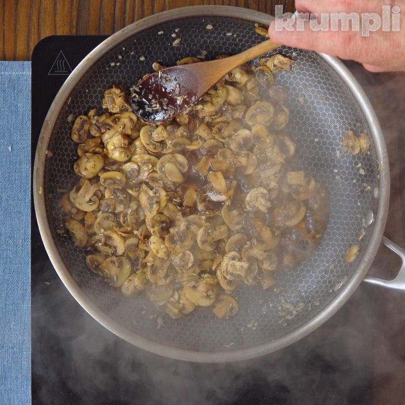Tomato and Mushroom Pasta Process Shot 4 of 6